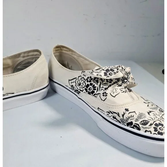 VANS Slip On Head Bandana Knot White Black Men's Size 8.5 Women's 10 - Picture 5 of 16